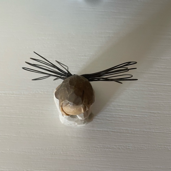 WILLOW TREE - Angel of Caring - 2001- 3.75in Figurine - Seated Demdaco - Picture 7 of 7